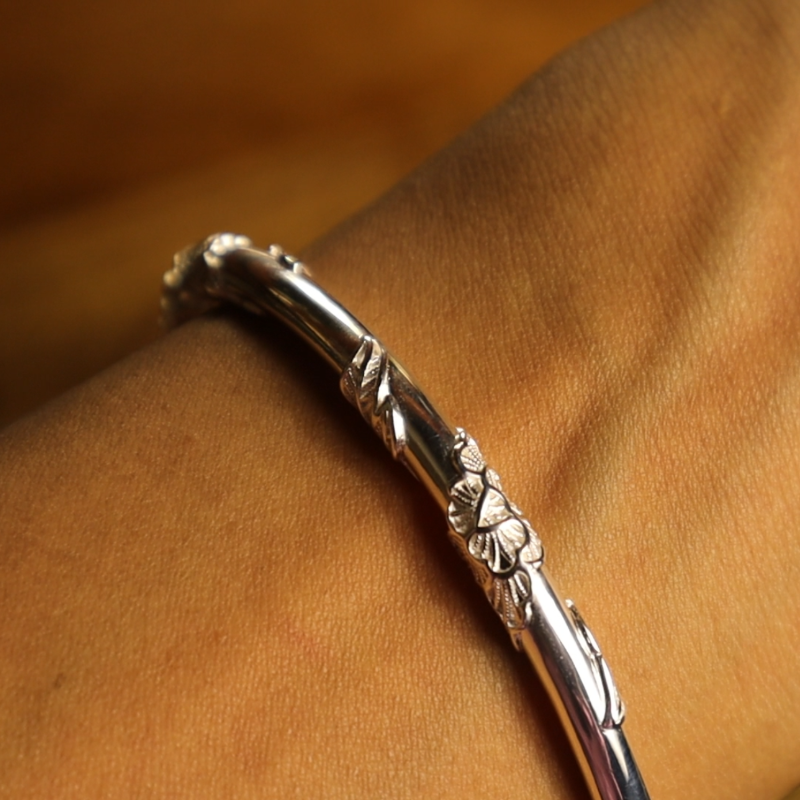 S999 Fine Silver Flower Bangle
