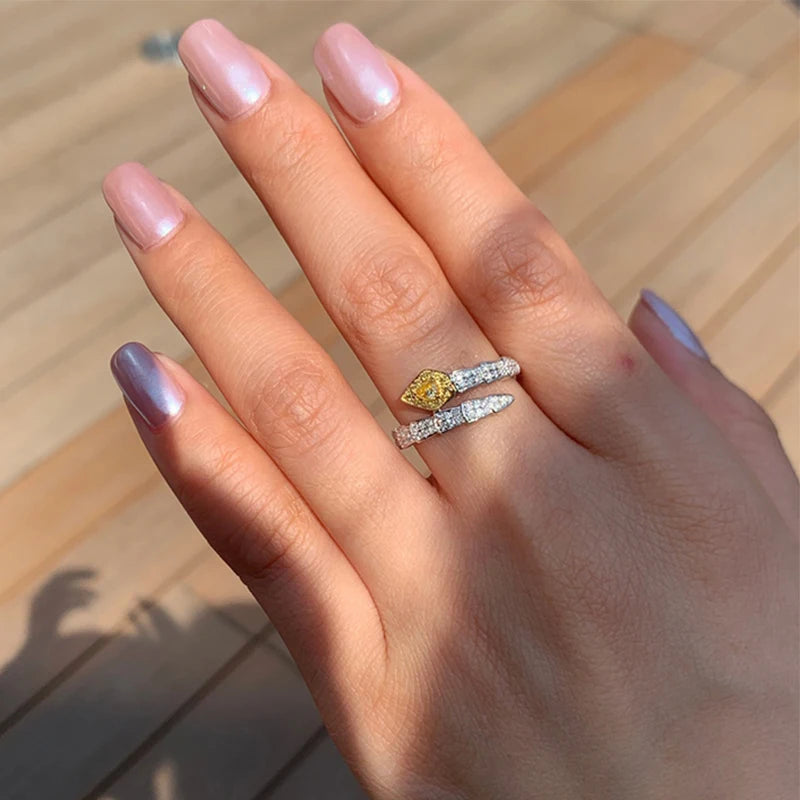 18K White Gold Natural Yellow Diamond Snake Ring