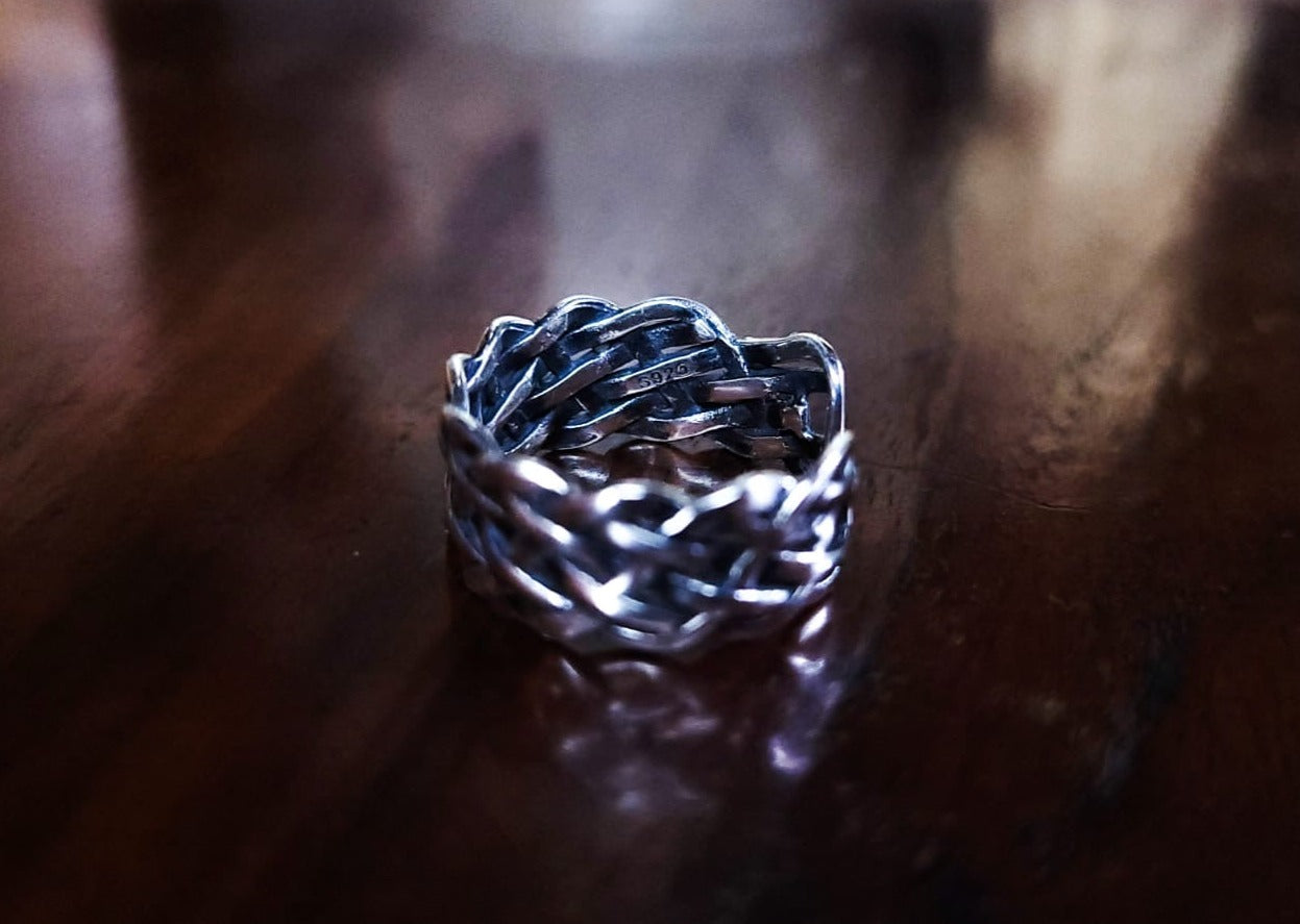 Versatile 925 Silver Woven Ring