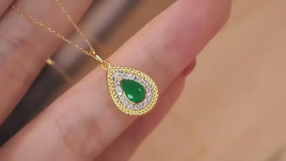 18K Yellow Gold Natural Diamond & Emerald Necklace